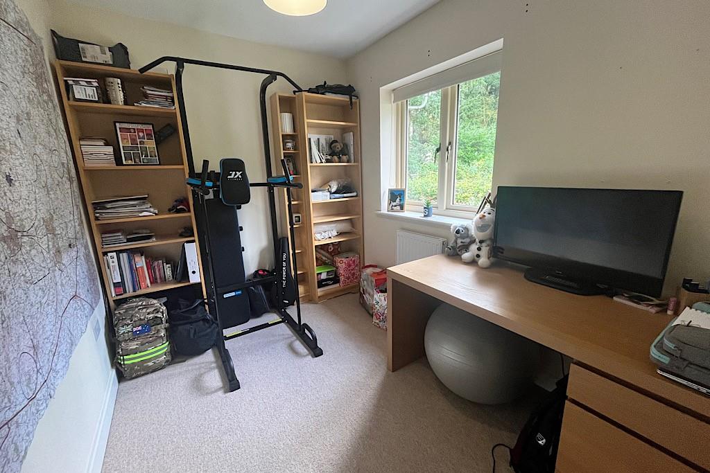 6 The Pines Lower Road, Shrewsbury, SY4 3RH For Sale